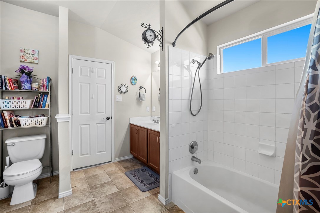 1905 Terry Drive Property Photo 17