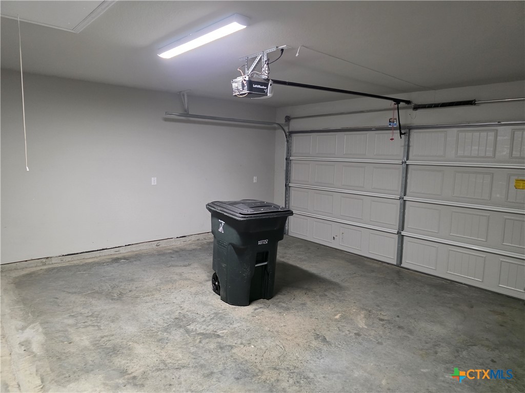 6109 Hercules Avenue Property Photo 19