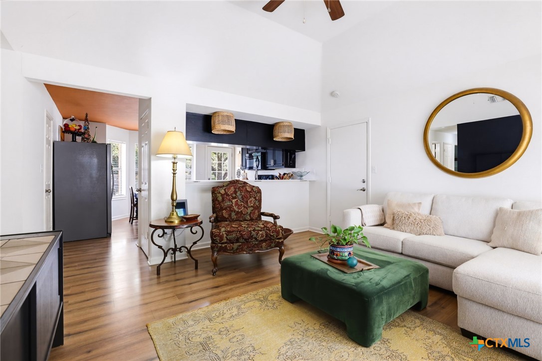 1510 Shadow Walk Property Photo 4