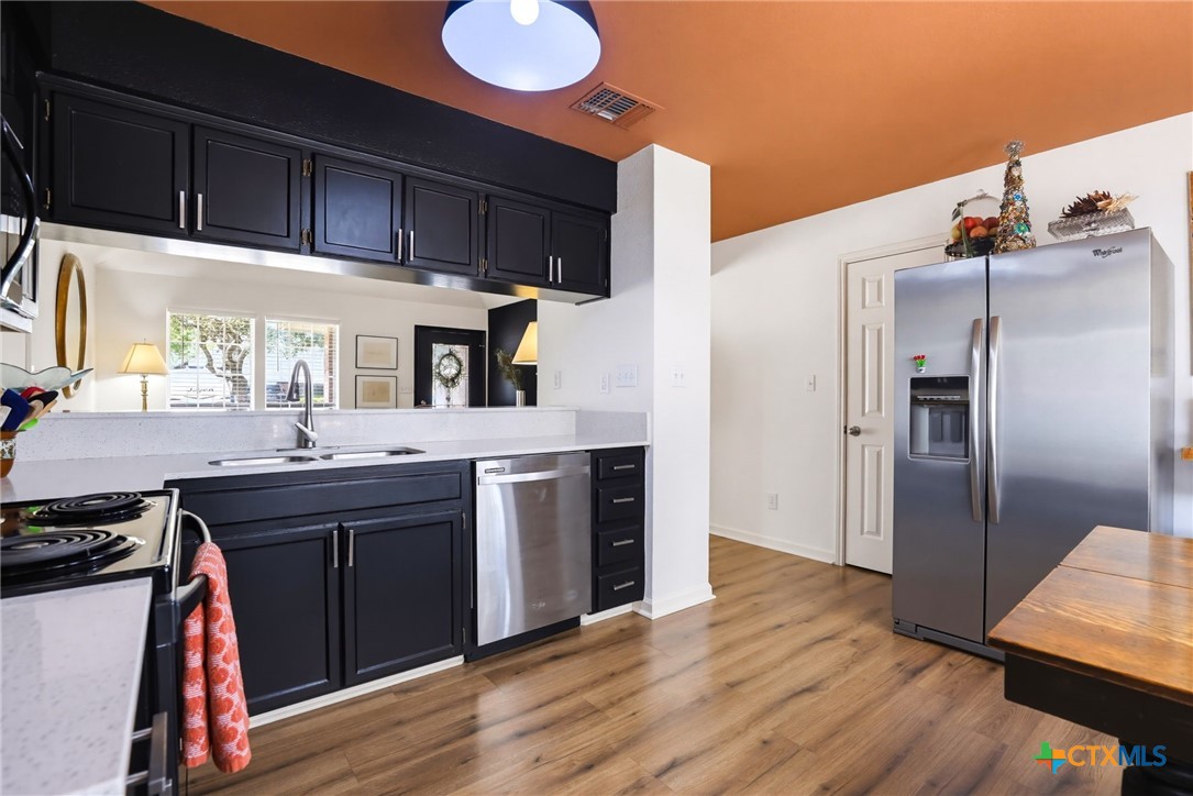 1510 Shadow Walk Property Photo 9