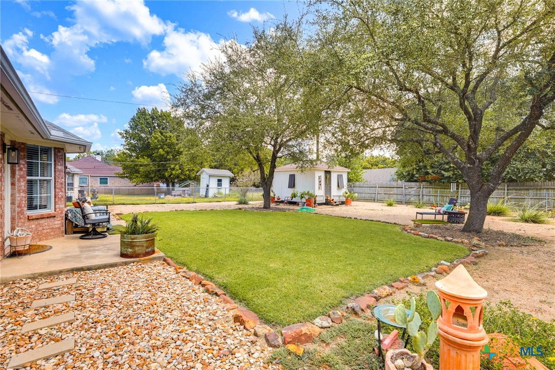 1510 Shadow Walk Property Photo 21
