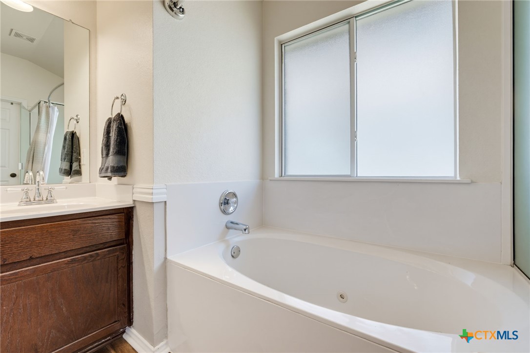 6104 Charlotte Lane Property Photo 17