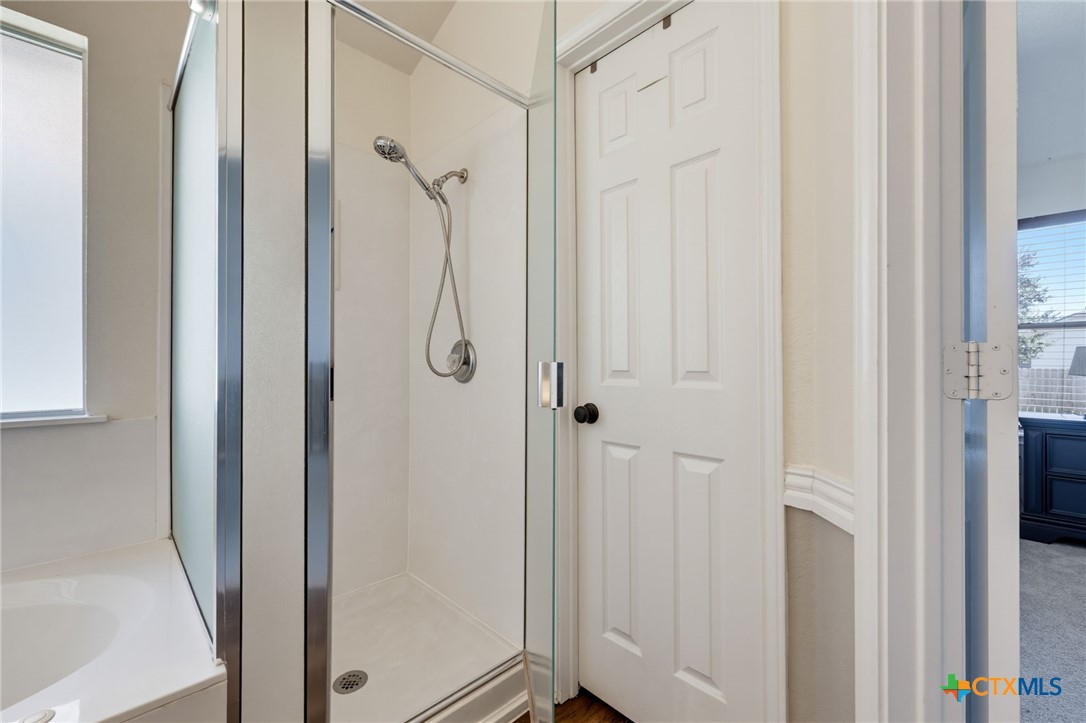 6104 Charlotte Lane Property Photo 18