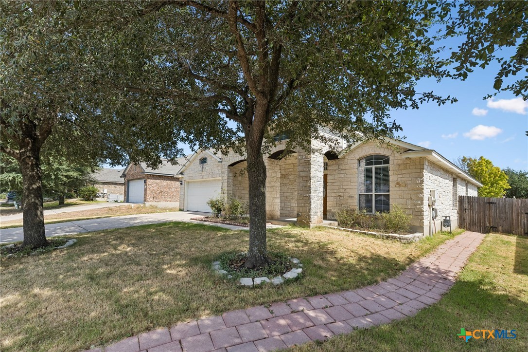 1512 Sweet Leaf Lane Property Photo 1