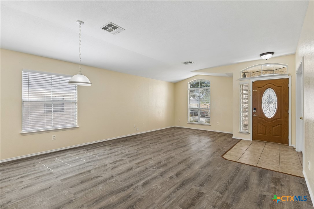 1512 Sweet Leaf Lane Property Photo 7