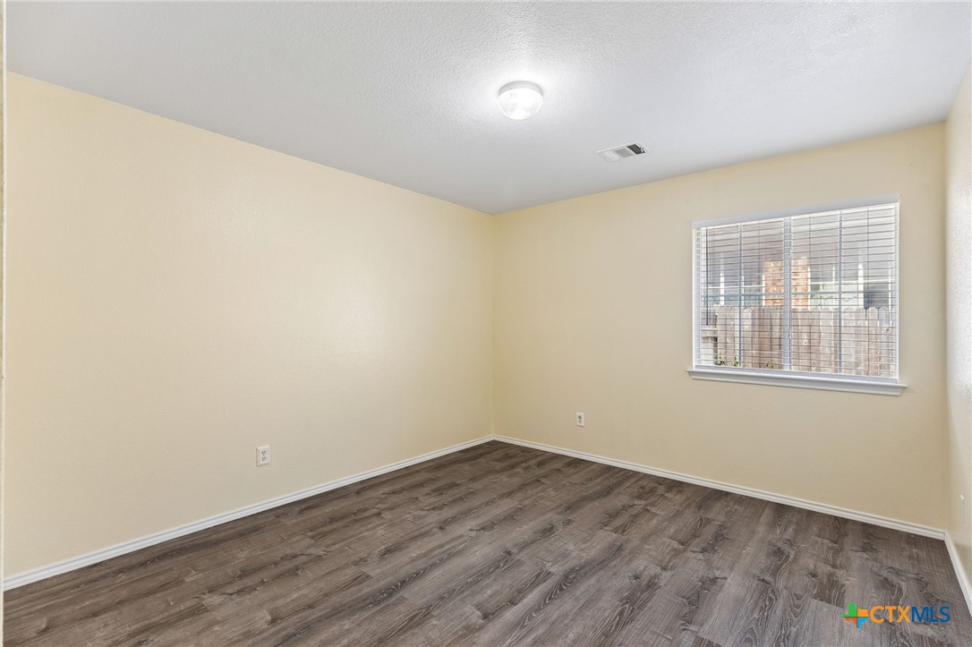 1512 Sweet Leaf Lane Property Photo 26