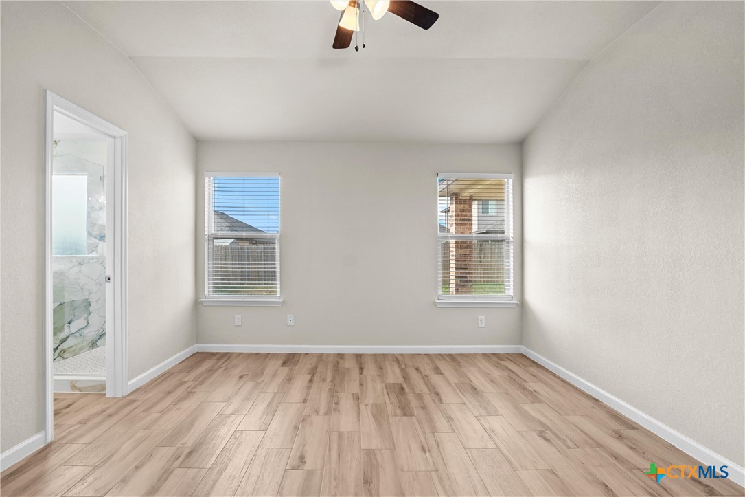 8915 Sky Crest Drive Property Photo 20
