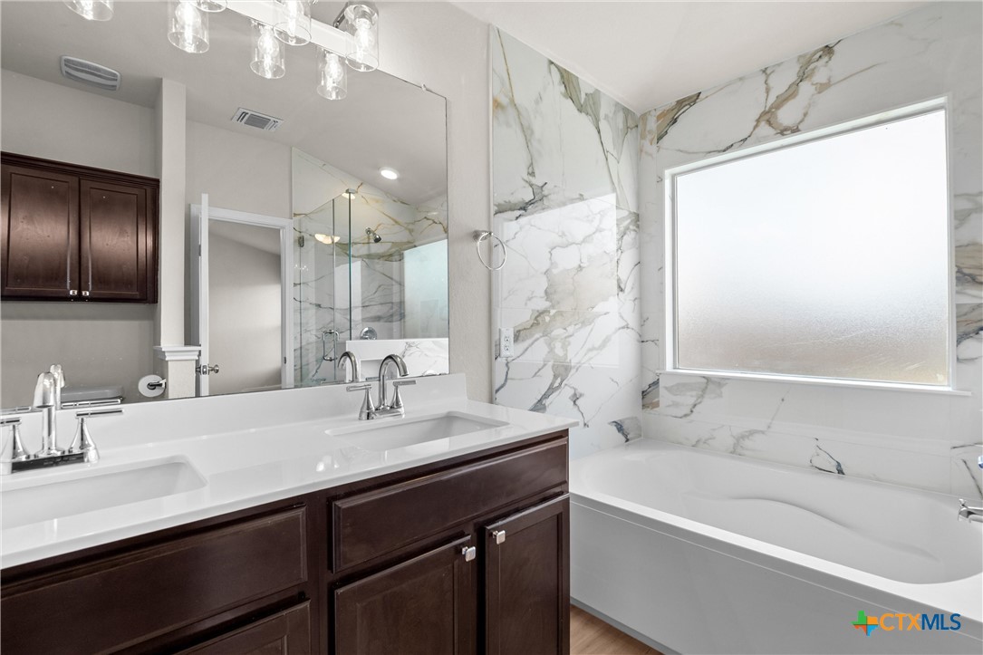 8915 Sky Crest Drive Property Photo 26