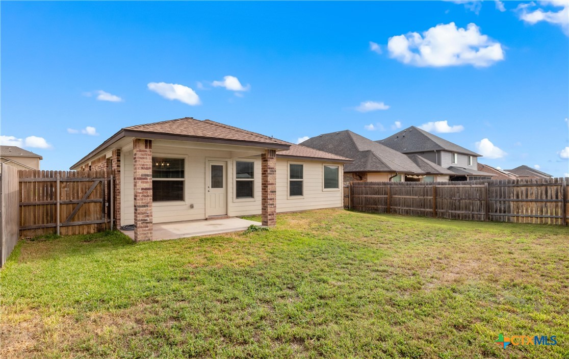 8915 Sky Crest Drive Property Photo 32