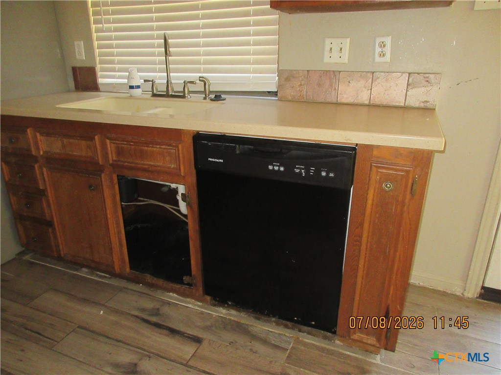 623750 Property Photo 9