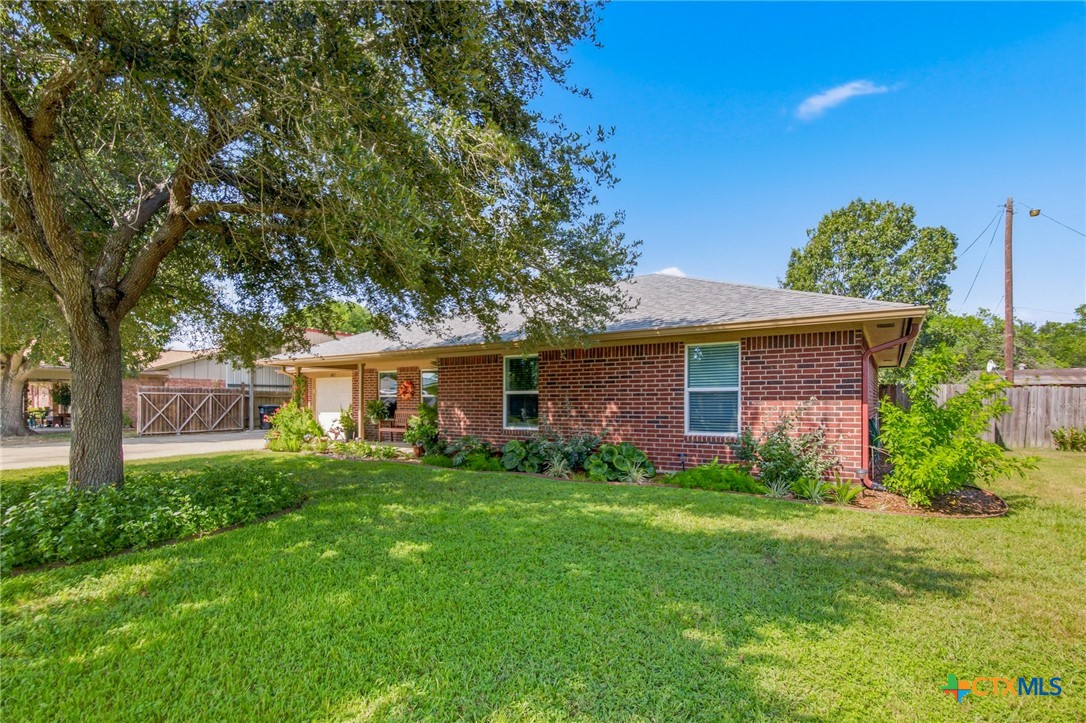 411 Dove Drive Property Photo 6