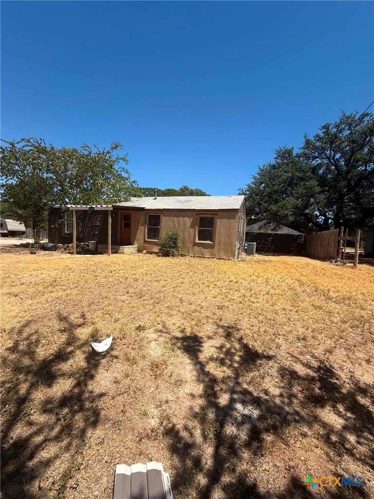 207 N Broad Street Property Photo 1