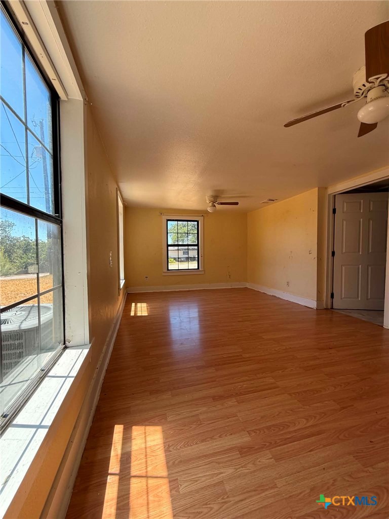 207 N Broad Street Property Photo 6
