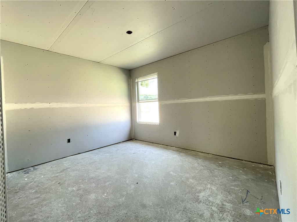 335 Pathfinder Drive Property Photo 13