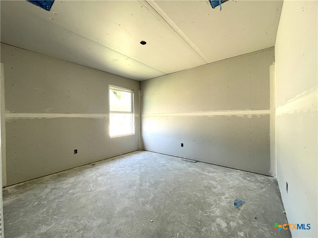 335 Pathfinder Drive Property Photo 15