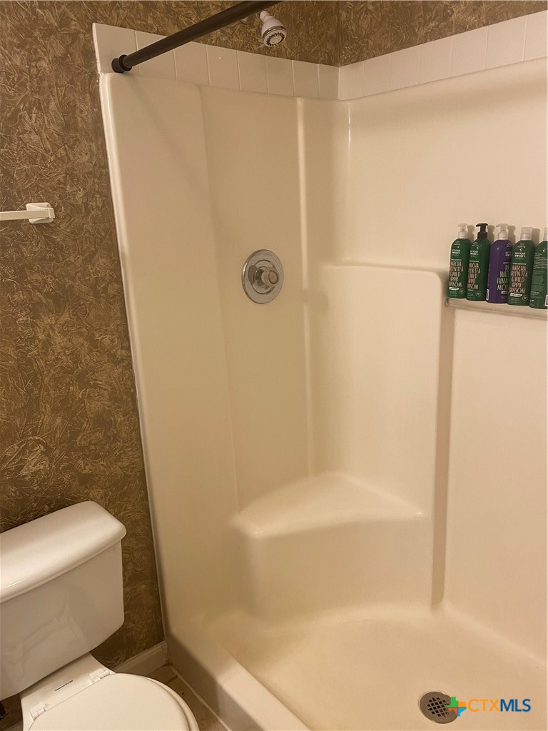 2744 N Heynis Property Photo 25