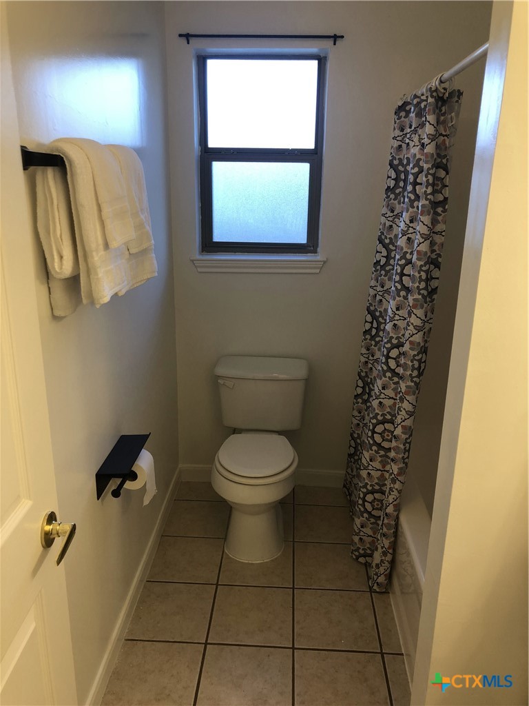 2744 N Heynis Property Photo 26