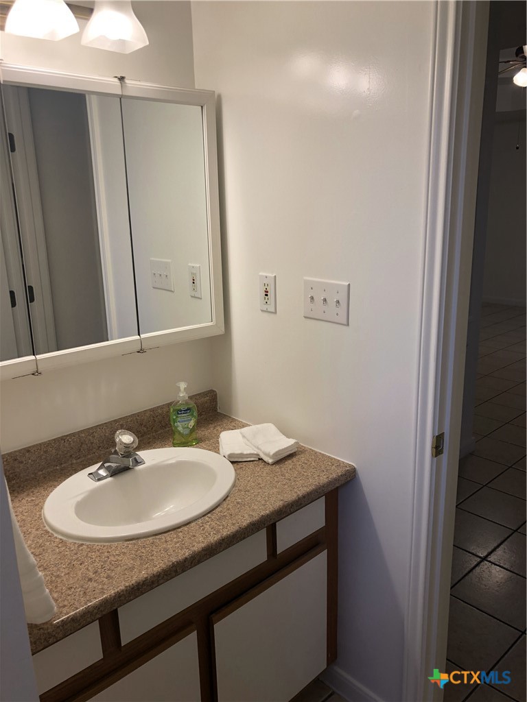 2744 N Heynis Property Photo 29
