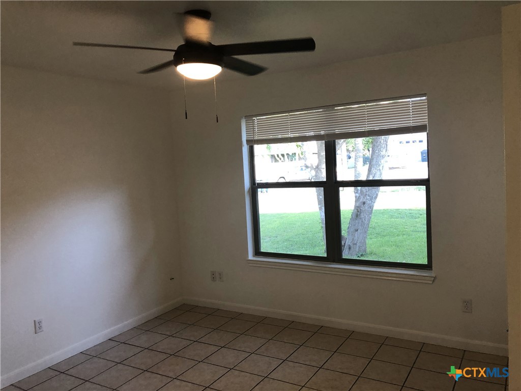 2744 N Heynis Property Photo 30