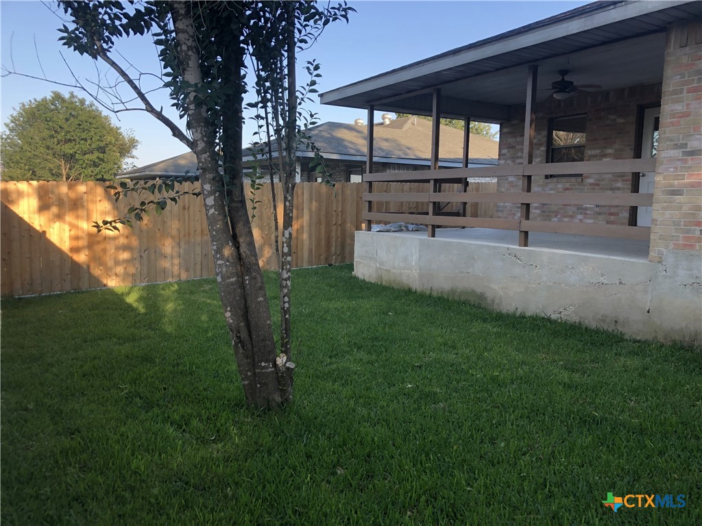 2744 N Heynis Property Photo 39