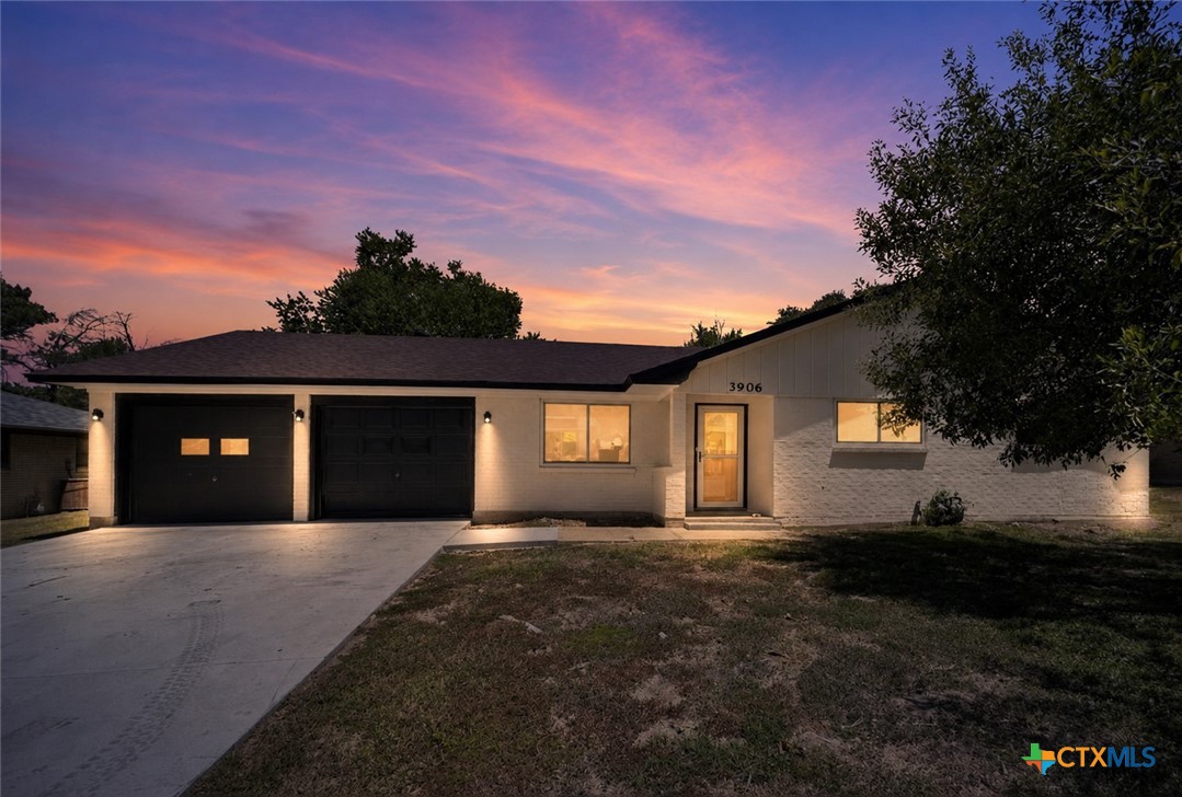 3906 Chisholm Trail Property Photo 1