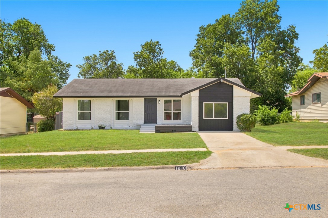 1210 Westover Drive Property Photo 3