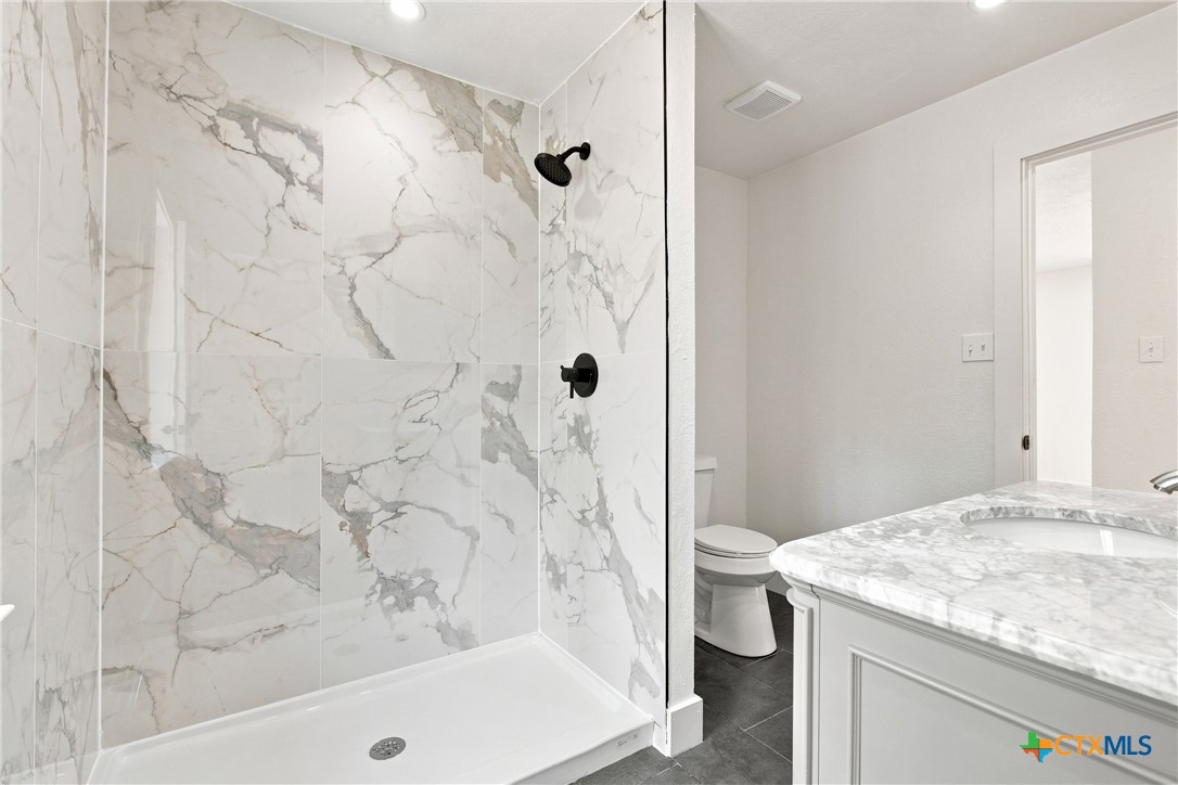 1210 Westover Drive Property Photo 17