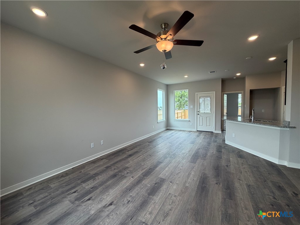 506 University Avenue Property Photo 7