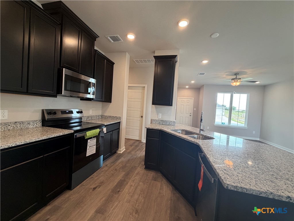 506 University Avenue Property Photo 10