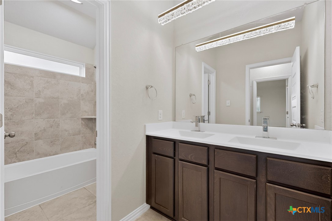 1239 Loma Ranch Property Photo 26