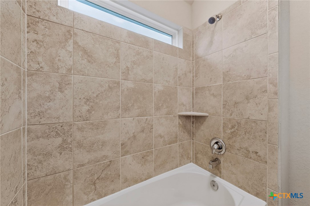 1239 Loma Ranch Property Photo 28