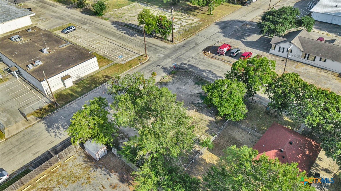 308 E Guadalupe Street Property Photo 7