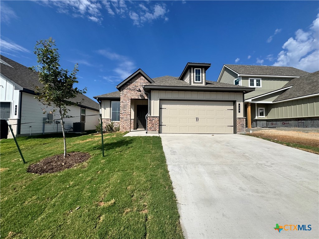 429 Presley Drive Property Photo 1