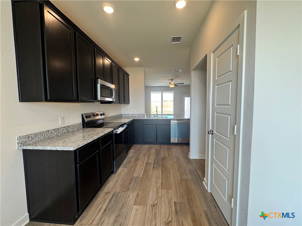 429 Presley Drive Property Photo 6