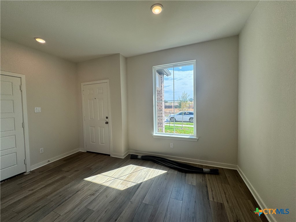 429 Presley Drive Property Photo 7