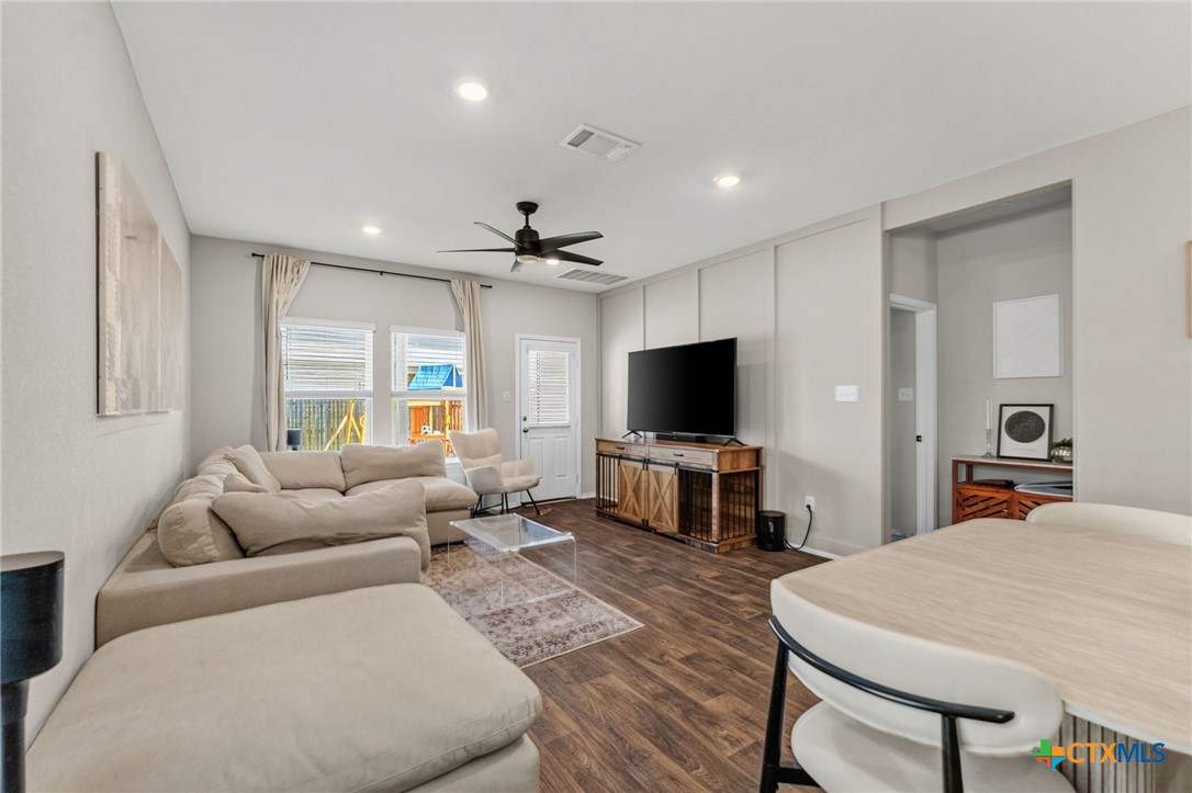 2842 Brogan Creek Property Photo 8