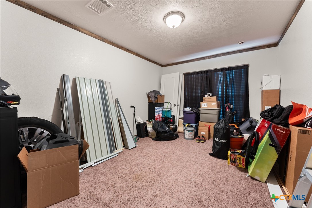 204 Rogers Street Property Photo 5