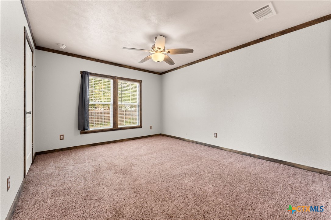 204 Rogers Street Property Photo 6