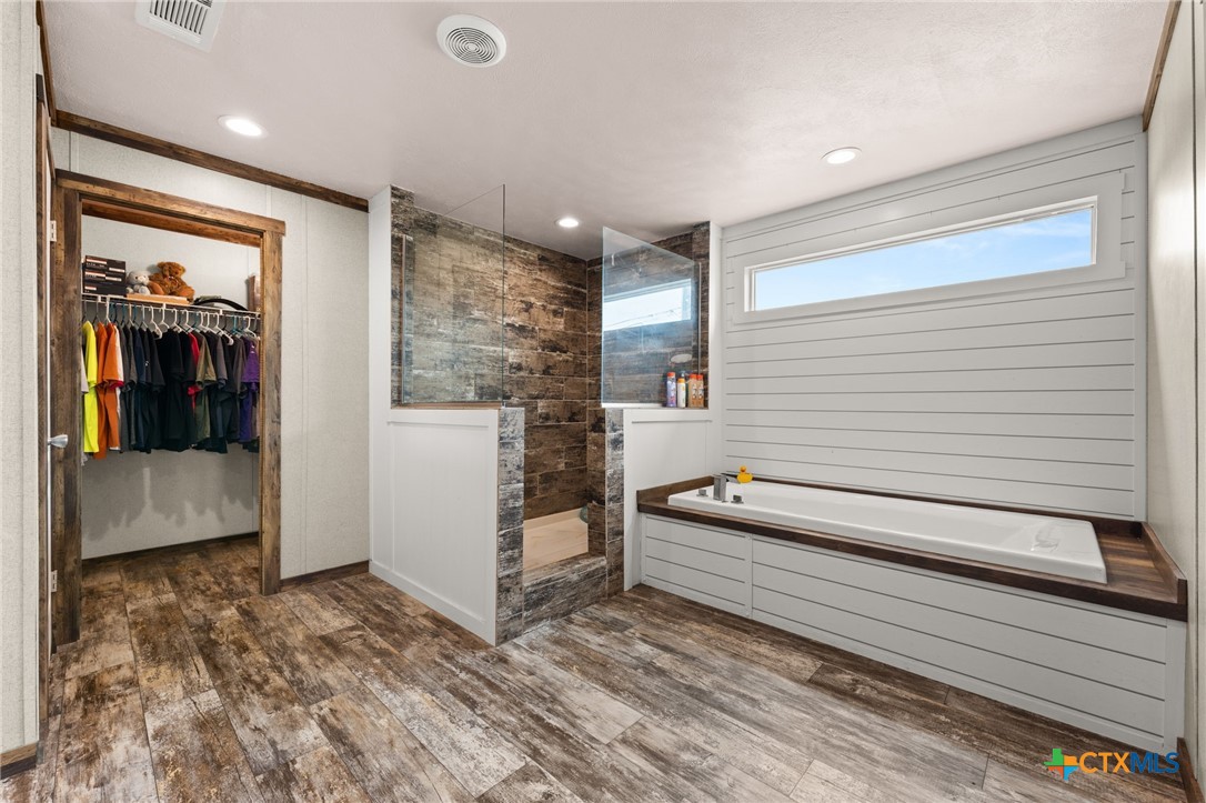 204 Rogers Street Property Photo 11