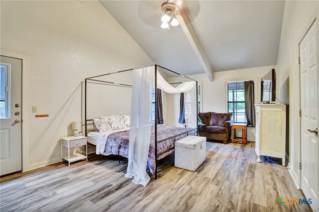 818 Fawn River Drive Property Photo 11