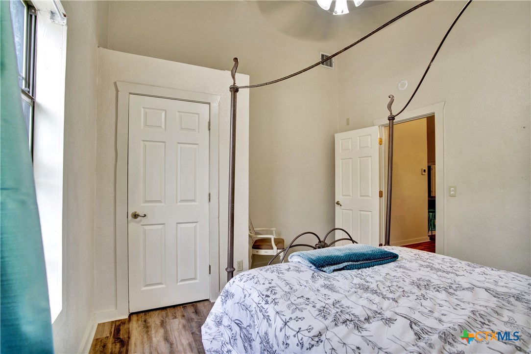 818 Fawn River Drive Property Photo 19