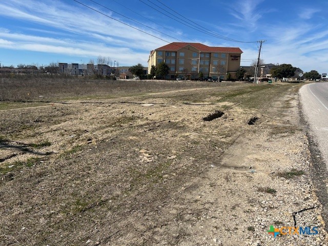 500 Central Texas Expwy Property Photo 3