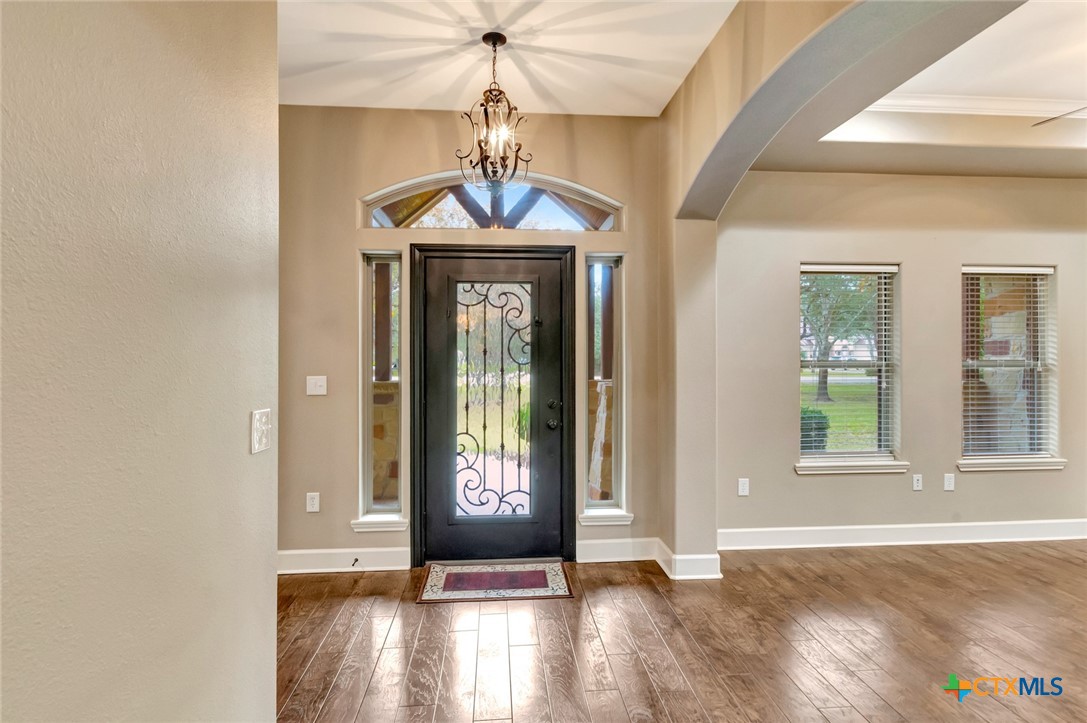249 Post Oak Bend Property Photo 3
