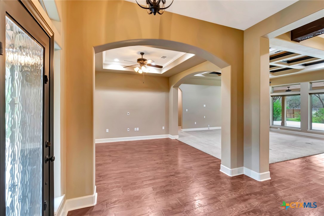 249 Post Oak Bend Property Photo 6
