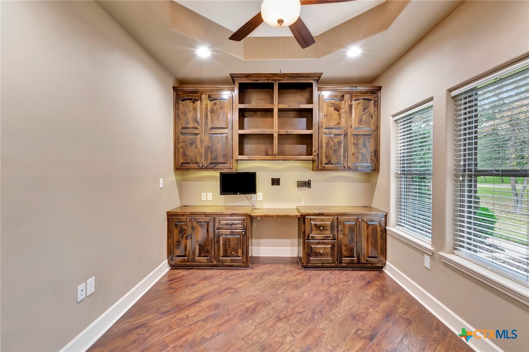 249 Post Oak Bend Property Photo 12