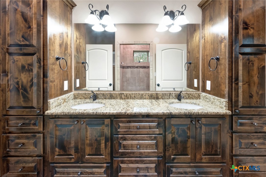249 Post Oak Bend Property Photo 14
