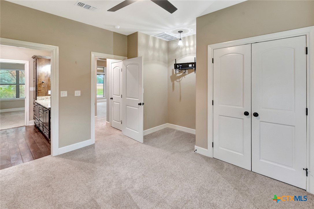 249 Post Oak Bend Property Photo 18