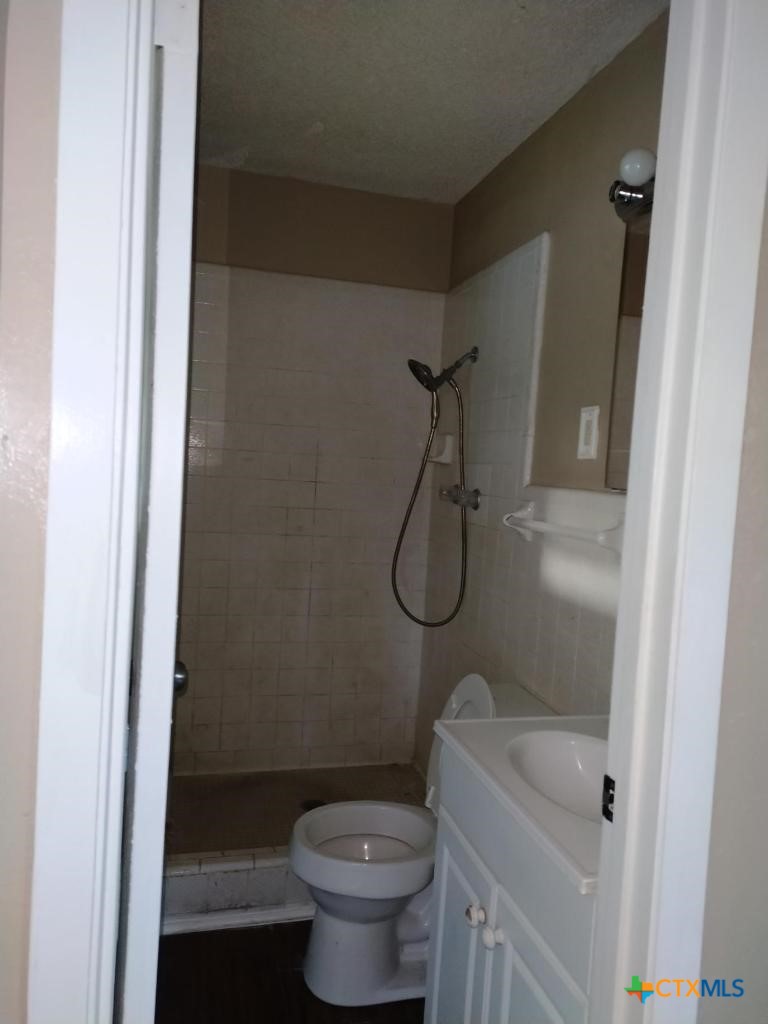 615 Bishop Drive Property Photo 10