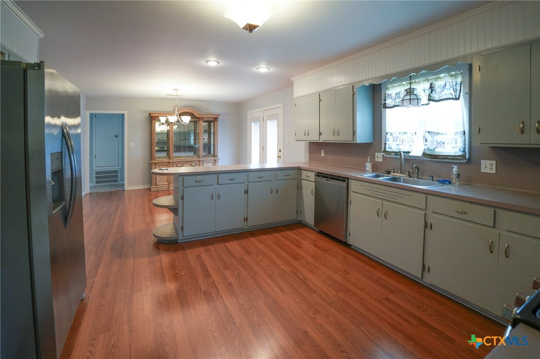 214 South Street Property Photo 17