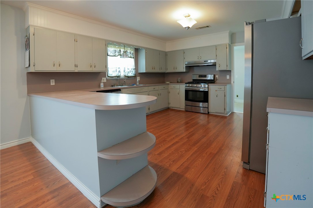 214 South Street Property Photo 19